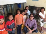 Chàng trai Việt kiều giúp trẻ em vùng cao có nước sạch