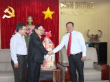Ban giám hiệu trường Đại học Việt-Đức thăm, chúc tết lãnh đạo tỉnh