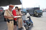 Tổ chức tuần tra vũ trang, giữ vững an ninh trật tự, an toàn giao thông trên địa bàn TX.Thuận An