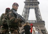 Thủ tướng Pháp công bố các quy định mới theo dõi khủng bố
