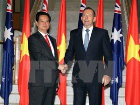 Vietnam, Australia agree to lift ties
