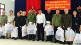 Trao tặng gần 700 triệu đồng cho cán bộ, chiến sĩ tỉnh Lào Cai