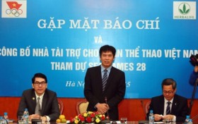 第28届东运会越南体育代表团的营养赞助商亮相