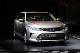 Toyota Camry 2015 giá từ 1,078 tỷ tại Việt Nam