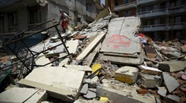 Vietnam offers financial, humanitarian aid to Nepal