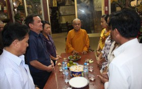 TX.Dĩ An: Đồng bào có đạo làm theo lời Bác