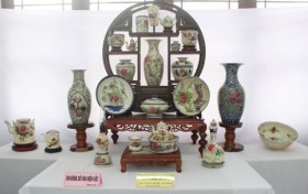 2015年“过去和现在拉条陶瓷”竞赛和展览闭幕