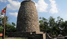Lightning damages 188-year-old George Washington monument in Maryland