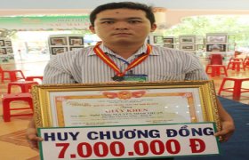 2015年南部水果节正式闭幕：来自土龙木市的两位艺人取得铜牌