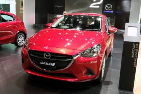 Tháng 7, Mazda2 Skyactiv về Việt Nam