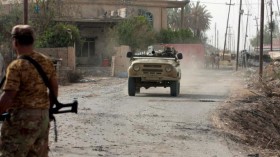 Islamic State suicide bombers strike in Iraqi refinery town