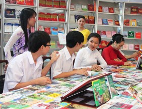 文化体育与旅游业：要创造多游戏场、有效使用文化设施