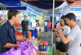 Young people give priority to Vietnamese goods