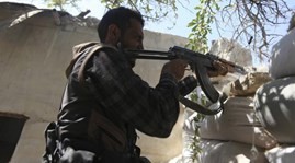 US to defend Syrian rebels with airpower, including from Assad