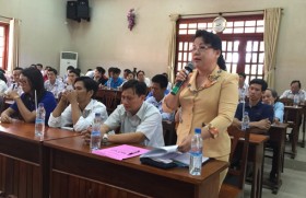 Lãnh đạo tỉnh tọa đàm lắng nghe kiến nghị của công nhân lao động