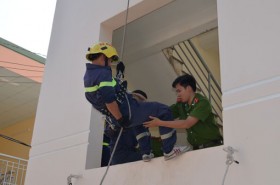 Thi đua yêu nước là hoàn thành tốt nhiệm vụ