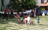 Trung tâm Anh ngữ Tự Nhiên: Tổ chức vui trung thu cho trẻ em chùa Bồ Đề