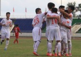 Thắng đậm Brunei 5-0, U-19 Việt Nam vươn lên dẫn đầu bảng
