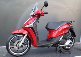 Piaggio Liberty ABS giá từ 55,5 triệu