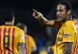 Getafe 0-2 Barca: Neymar, Suarez làm CĐV quên đi Messi