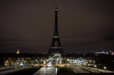 Vụ tấn công khủng bố tại Pháp: Thành phố Paris đang “nín thở