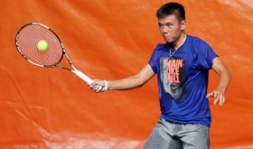 Giải Men’s Futures Campuchia 2015: Lý Hoàng Nam bất ngờ vào tứ kết
