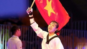 2015年跆拳道国际锦标赛：越南选手张氏金玄夺金