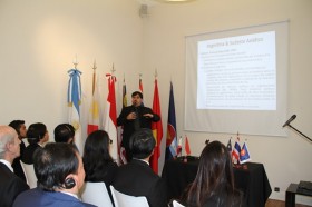 Việt Nam chủ trương cùng ASEAN bảo đảm hòa bình tại Biển Đông