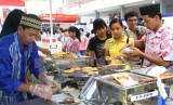 Food festival welcomes ASEAN Community formation