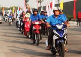 Thị đoàn Thuận An: Nhiều hình thức tuyên truyền pháp luật giao thông hiệu quả