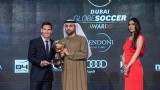 Messi lần đầu nhận giải ở Globe Soccer 2015