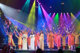 全国各地纷纷举行喜迎2016新年的文艺活动