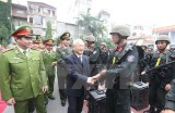 Tổng Bí thư giao nhiệm vụ bảo vệ đại hội Đảng cho cảnh sát cơ động