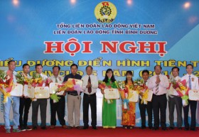 Công đoàn viên chức tỉnh: Đẩy mạnh các phong trào thi đua yêu nước