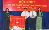 Ủy ban MTTQ Việt Nam tỉnh nhận cờ thi đua xuất sắc toàn diện