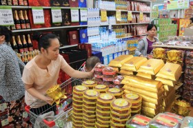 Thị trường tết: Bắt đầu sôi động