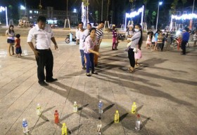 Ấm áp tết phương xa