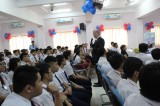 Đại sứ Canada tại Việt Nam thăm các trường học trong tỉnh