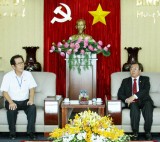 Provincial leader receives Yazaki EDS Vietnam Co.’s directorate