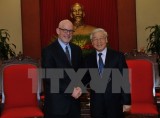 Party chief receives Chairman of Communist Party USA