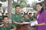 TX.Thuận An : Thăm chiến sĩ mới nhập ngũ năm 2016
