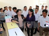 Chủ tịch Quốc hội kiểm tra công tác chuẩn bị bầu cử tại An Giang