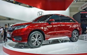 Honda Avancier - đàn anh mới của CR-V