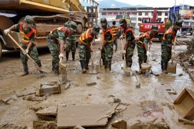 Trung Quốc báo động cao do hơn 200 người thiệt mạng vì lũ