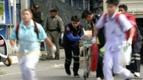 泰国南方多处遭到一连串炸弹袭击，致4人死亡，多人受伤