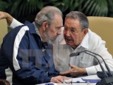 Nhà lãnh đạo Cuba Fidel Castro xuất hiện trước công chúng