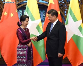 Chinese President meets Myanmar State Counsellor