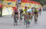 Kết quả chặng 3, giải xe đạp quốc tế VTV- Cúp Tôn Hoa Sen:  Dù bị lạc đường, Minh Việt (Bình Dương ) vẫn xuất sắc giành hạng 5 của chặng