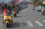 TP.Thủ Dầu Một: Hơn 200 xe mô tô các loại diễu hành chào mừng 2-9