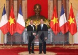 Tổng thống Pháp Hollande kết thúc tốt đẹp chuyến thăm Việt Nam